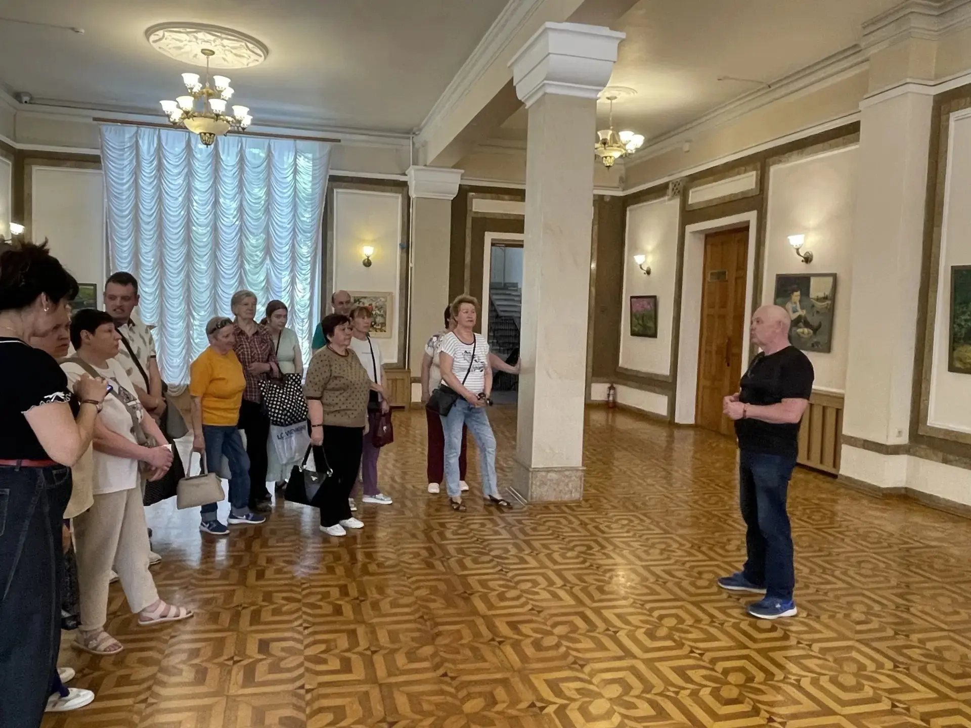 5 июня получатели социальных услуг Севастопольского городского комплексного центра соци...