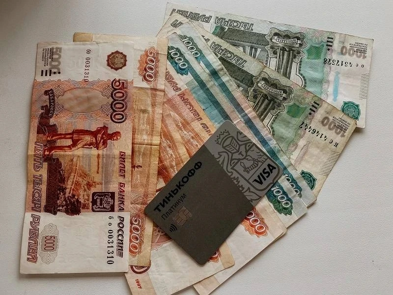 ⚡В Гагаринском районе полиция поймала вора, который обманул человека, сказав, что оказы...