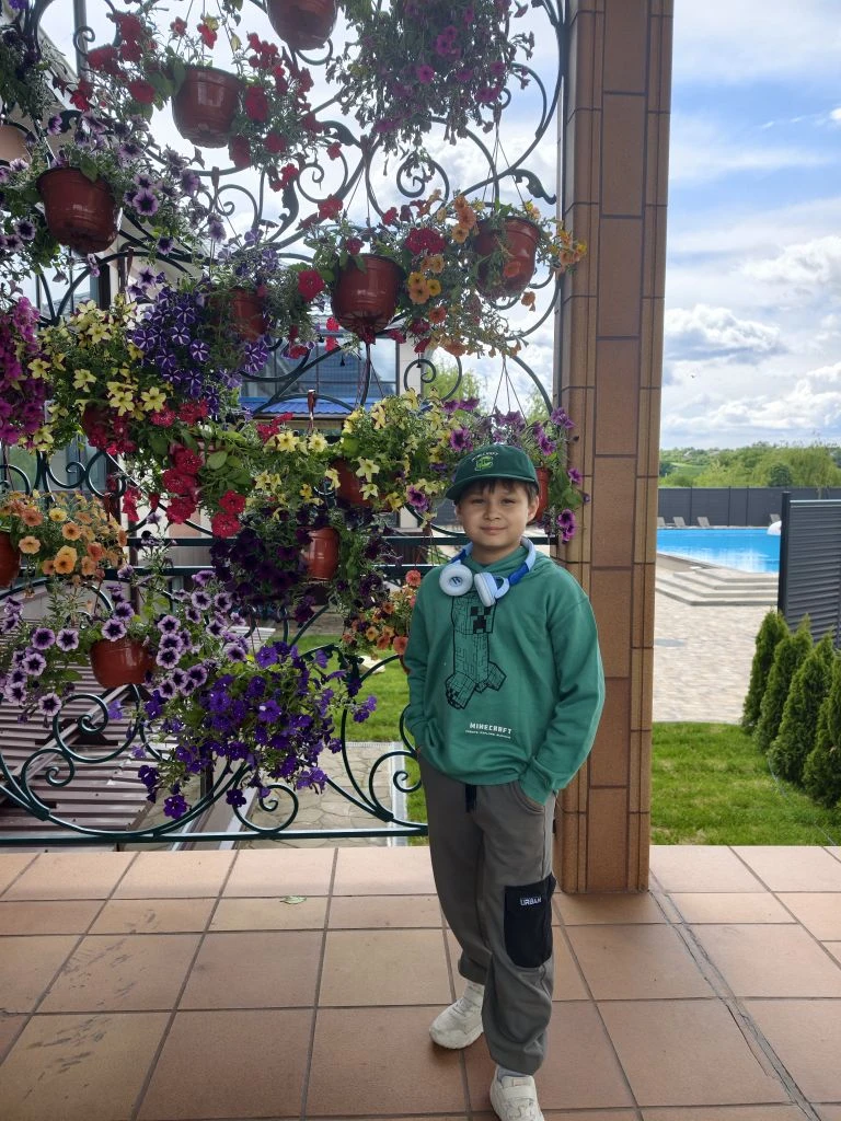 Иногда кажется, что детям нужны большие подарки.
