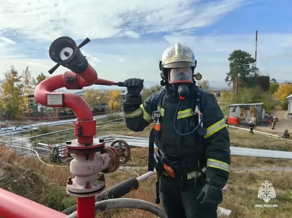 🔥 В Бурятии тушили резервуар с дизельным топливом