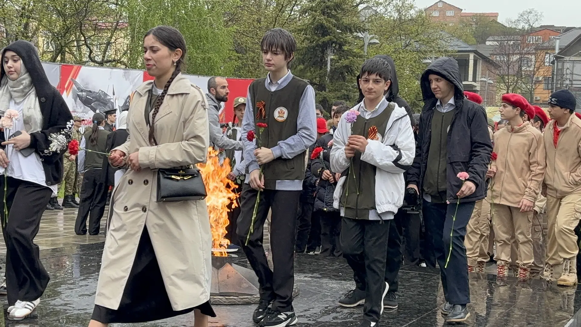 🌟в Махачкале прошла ежегодная акция «Вахта памяти», в которой приняли участие активисты первичного о