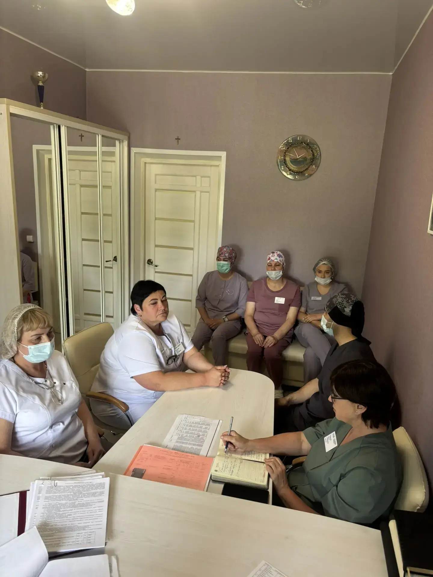 В Балашовской стоматологической поликлинике состоялось плановое совещание врачей, организованное в р