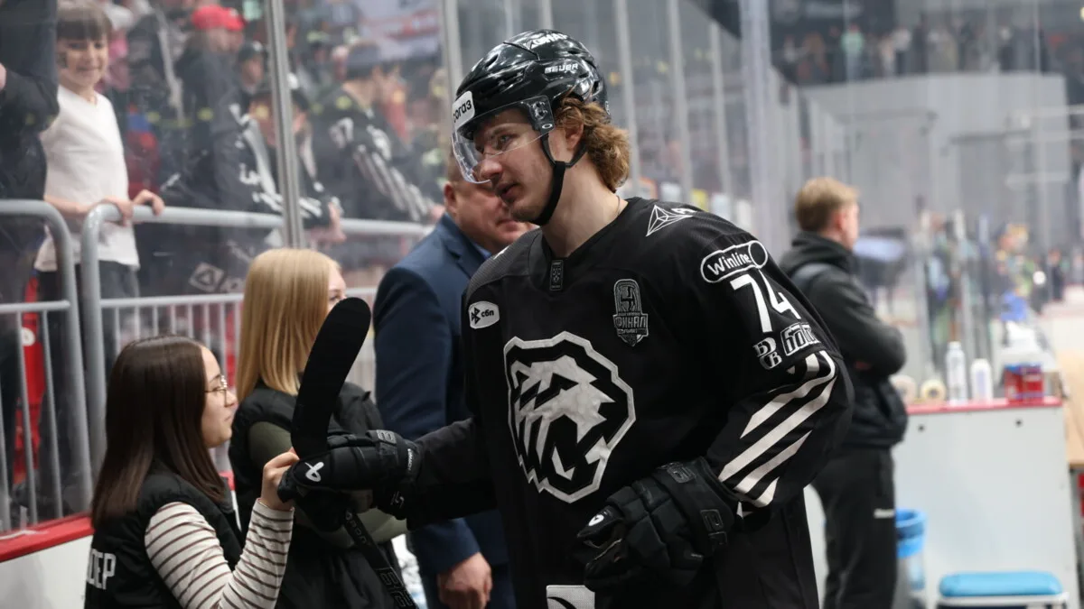 🏒🔄 Кравцов не будет судиться с «Трактором», но хочет обмена – источник Матч ТВ