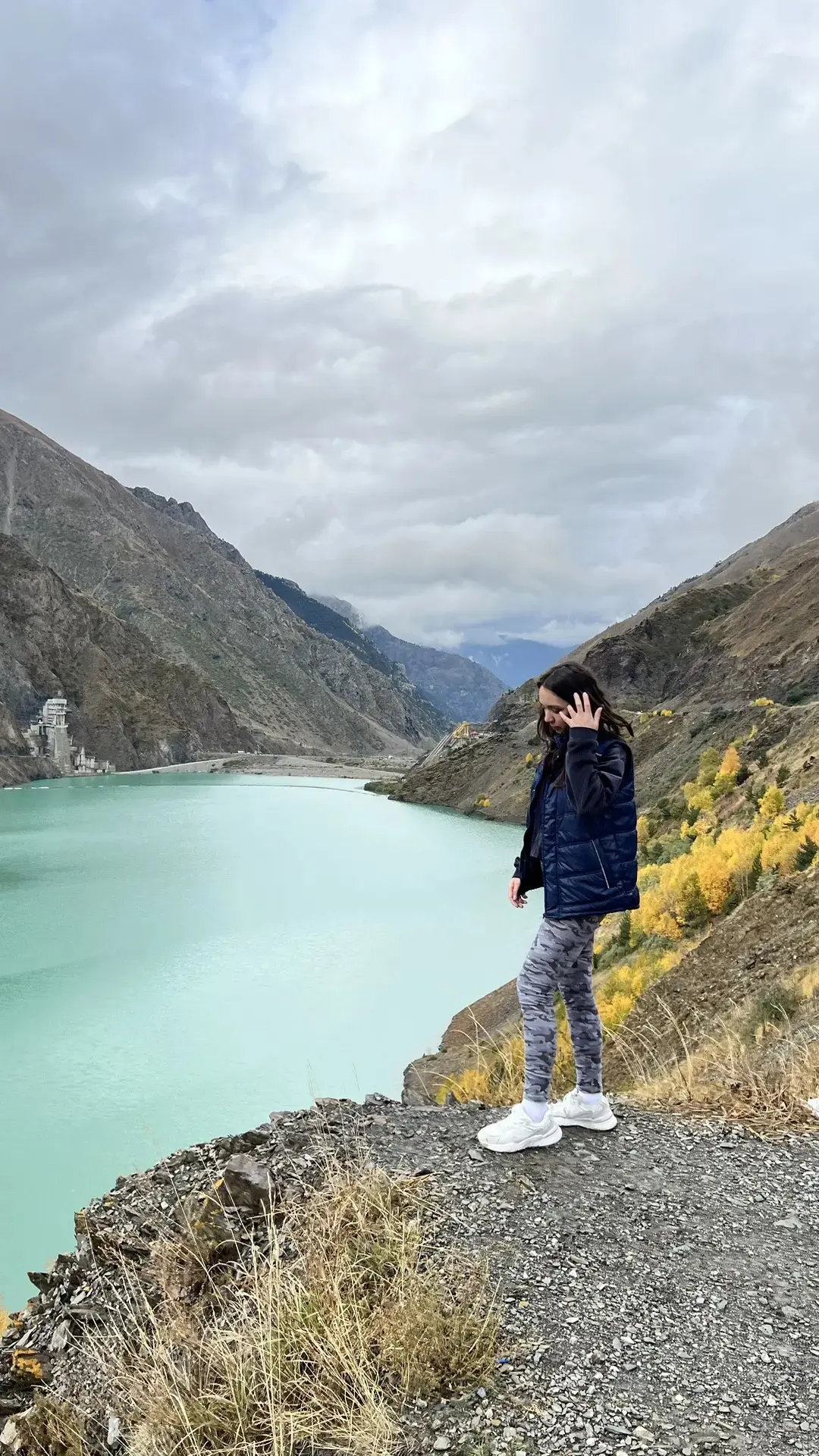 «Дагестан 🏔️— это не точка на карте, а состояние души. Здесь Каспийское море омывает ноги гор, Сула