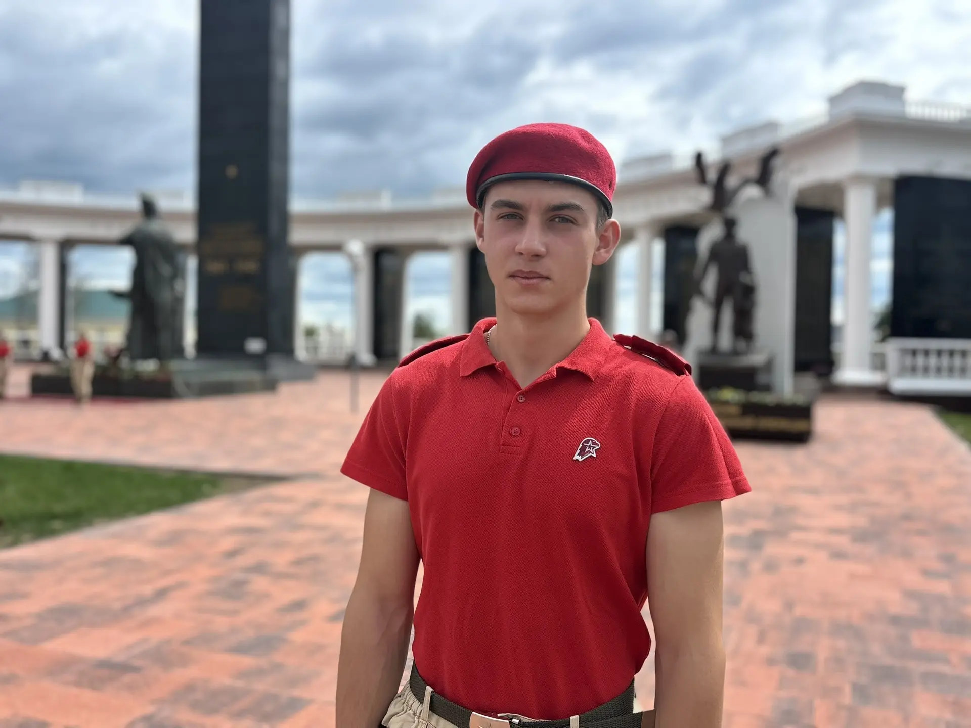 🕯️ 22 ИЮНЯ — САМАЯ ПЕЧАЛЬНАЯ ДАТА

Ровно 85 лет назад на нашу землю обрушилась война. Она ворвалась
