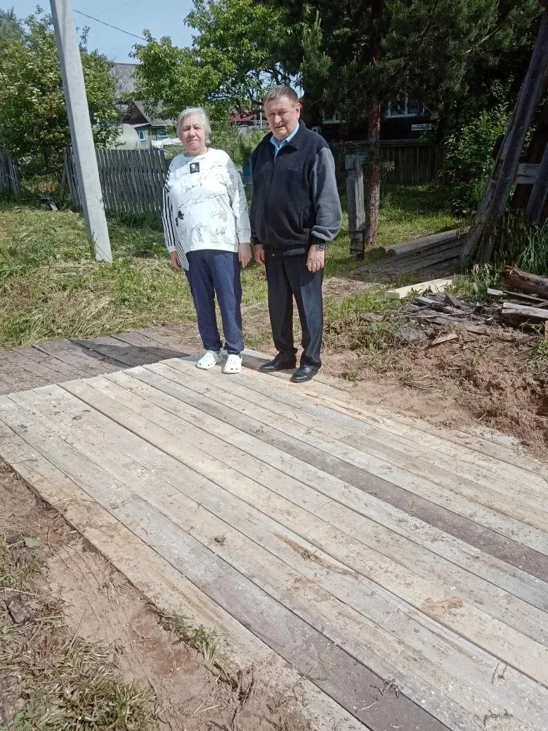 В поселке Зебляки Шарьинского района депутат Костромской областной Думы Краев А.М. встр...