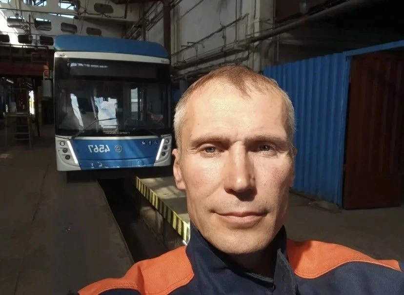 Профессионализм и надежность: история трудоустройства Павла Подшивалова
 
В Центр занятости населени