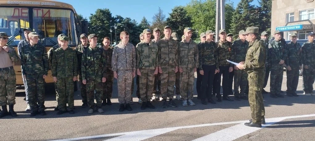 🇷🇺 Учебные сборы в «Патриоте»  С 17 по 22 мая юноши 10-х классов из всех школ Белоглинского района п