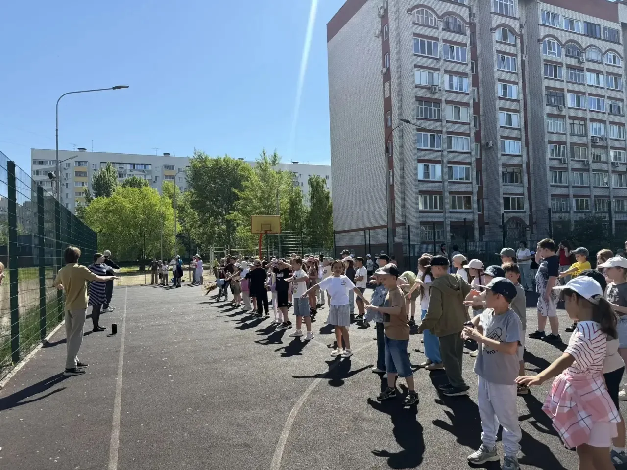 🙌 8 июнь – лагерь тормышында тагын бер матур, актив һәм иҗатка бай көн булды. Иртә гад...