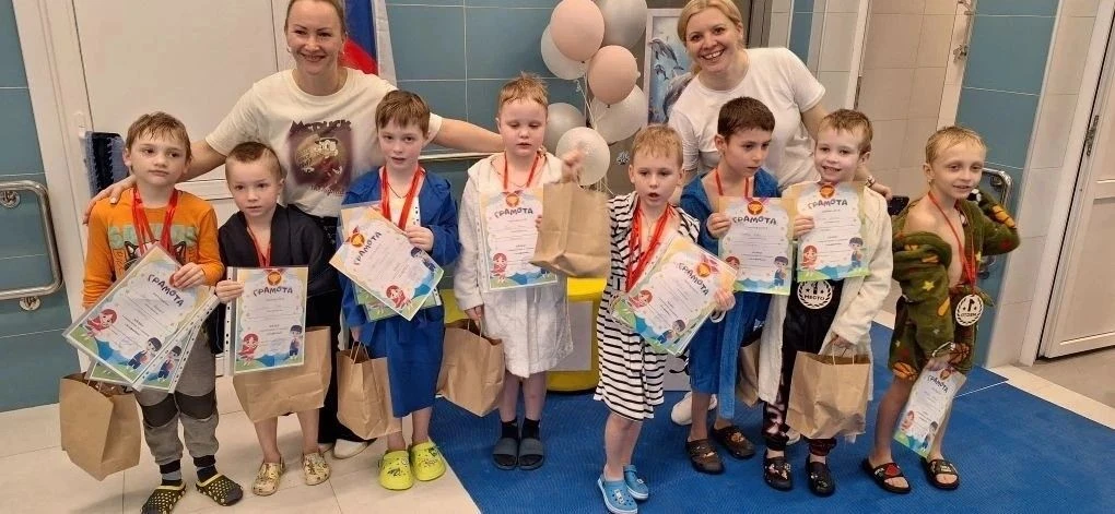 🐬«ДЕЛЬФИНЁНОК»: БОЛЬШИЕ ЗАПЛЫВЫ МАЛЕНЬКИХ ЧЕМПИОНОВ!    🌊В бассейне нашего дошкольного отделения № 3