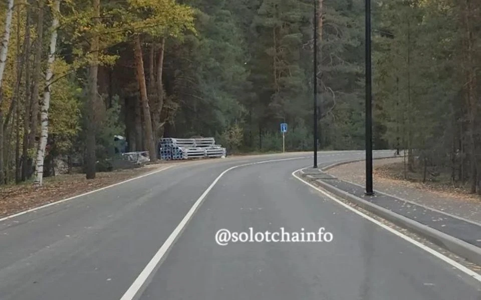 ✅На дороге к Сосновому бору нанесли разметку