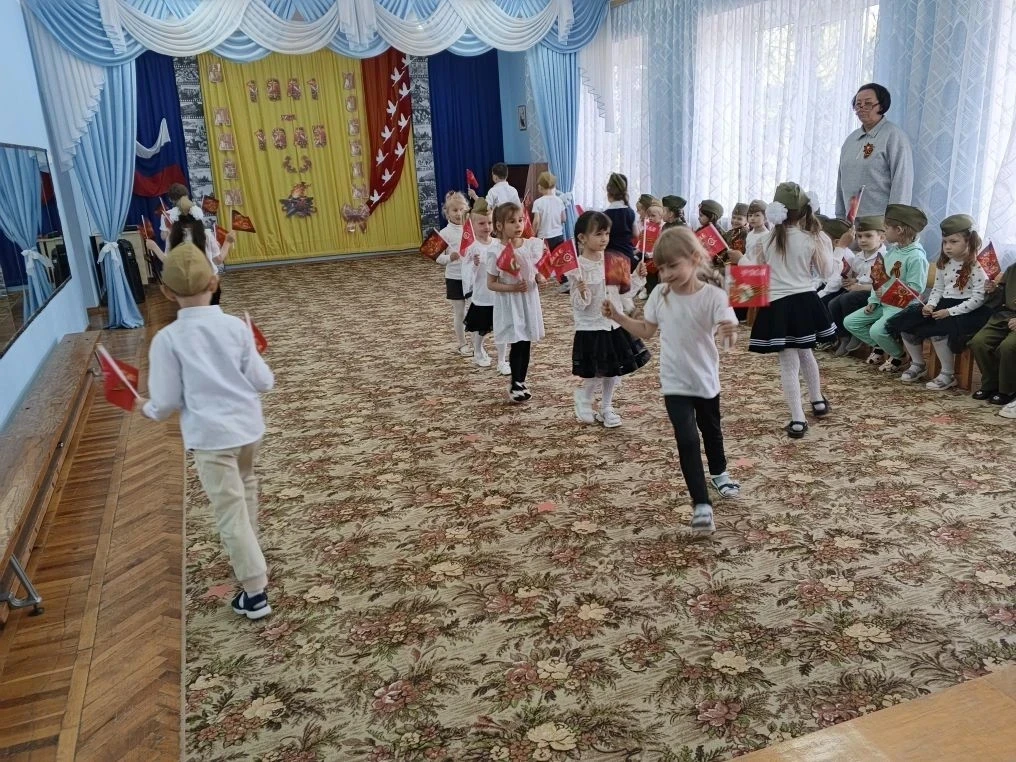 🇷🇺 Наследники Победы                                                                 ...