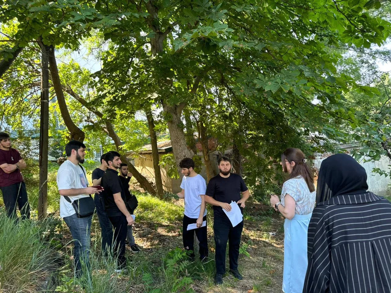 🌱 От теории — к практике!

19 июня студенты 2 курса направления подготовки «Агрономия» сдали комбин
