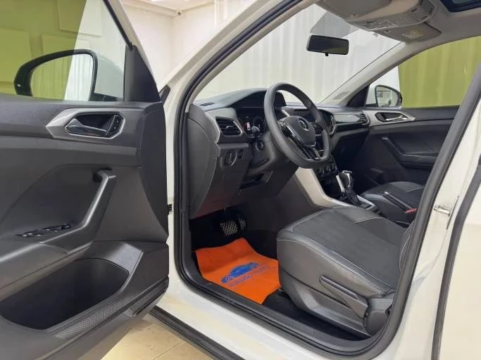 🇩🇪 Volkswagen T‑Cross — компактный и практичный кроссовер!  • 2022/01 • 1.5 л. бензин/2WD/113 л.с./А