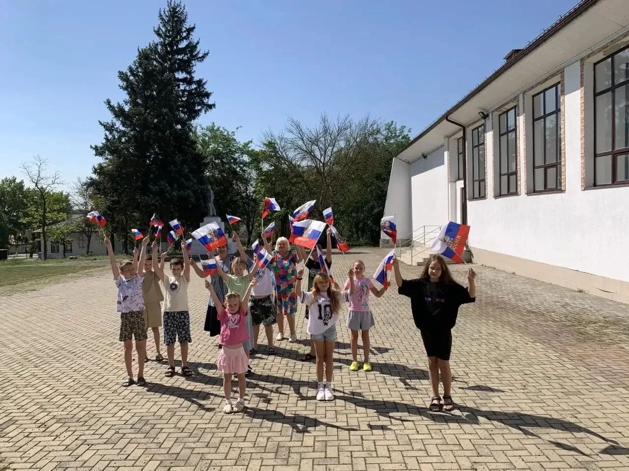 🇷🇺Сегодня в России мы чествуем один из важнейших символов нашей страны — государствен...