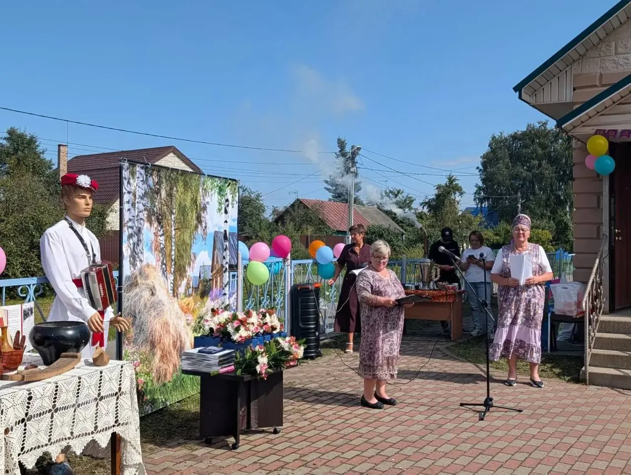 В селе Покров поблагодарили старожилов и активных жителей