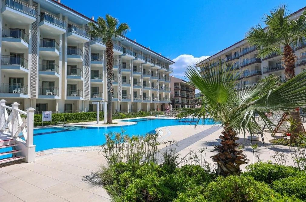 **RAMADA HOTEL & SUITES BY WYNDHAM KUSADASI 5⭐️**