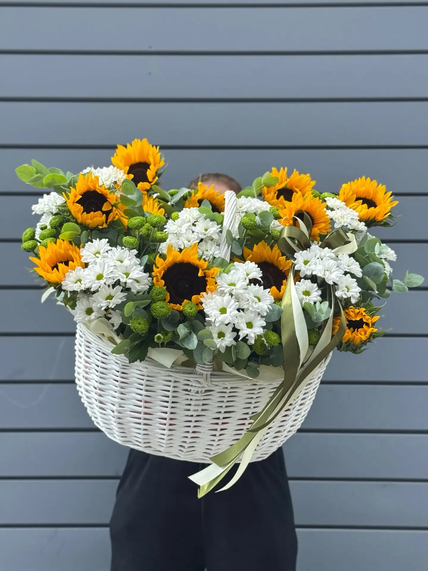 Собрали для вас шикарную композицию 😍✨

✔️Доступна к заказу ✔️
❤8650❤

Написать нам:
МАХ:  [контакт