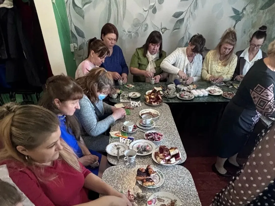 23 февраля в Лендерском  доме культуре педагоги МКОУ Лендерская СОШ С.П. Григорьева и И...