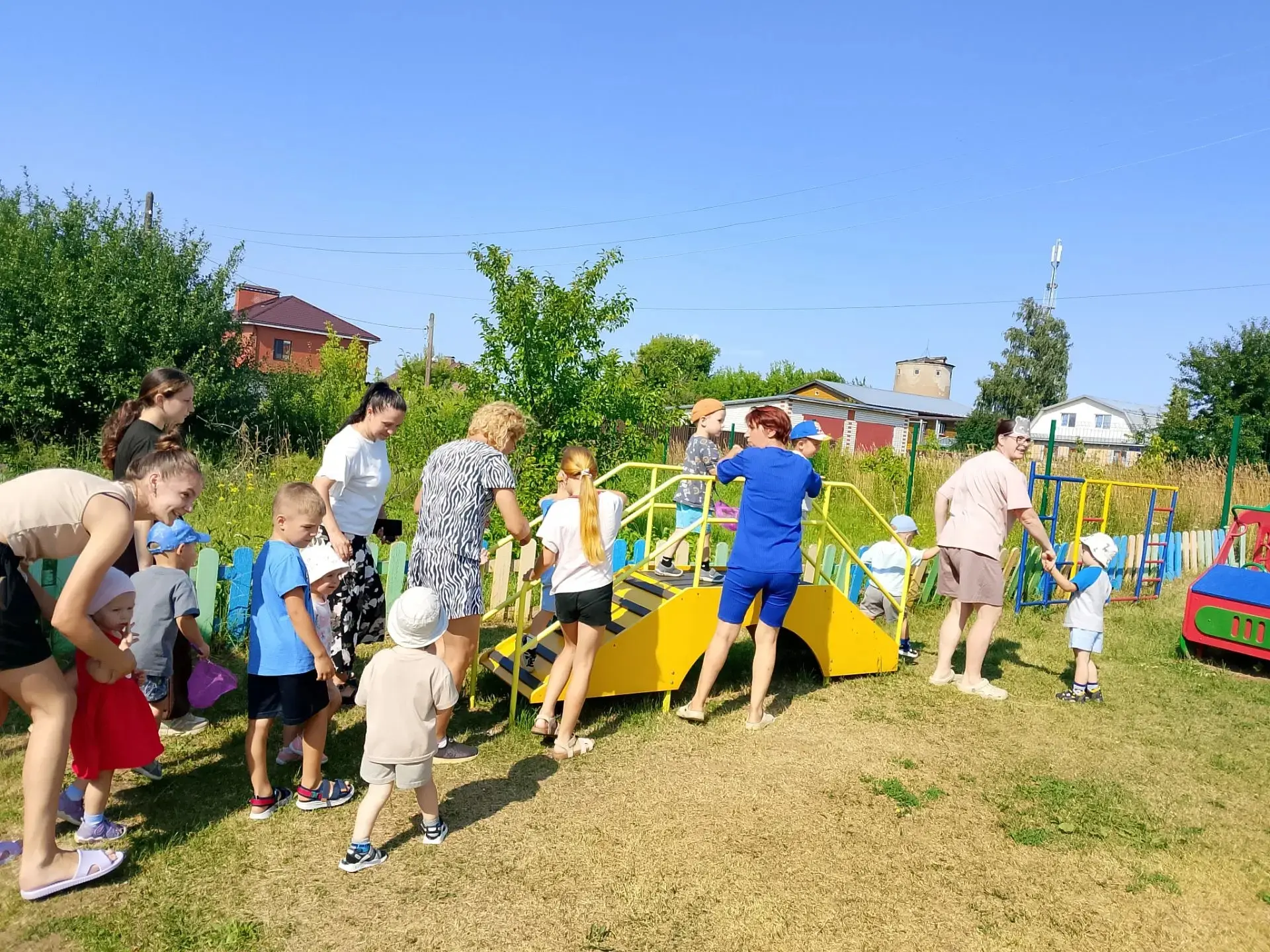 В рамках тематической недели:"Вместе с мамочкой родной", посвящённой празднику "День семьи, любви  и