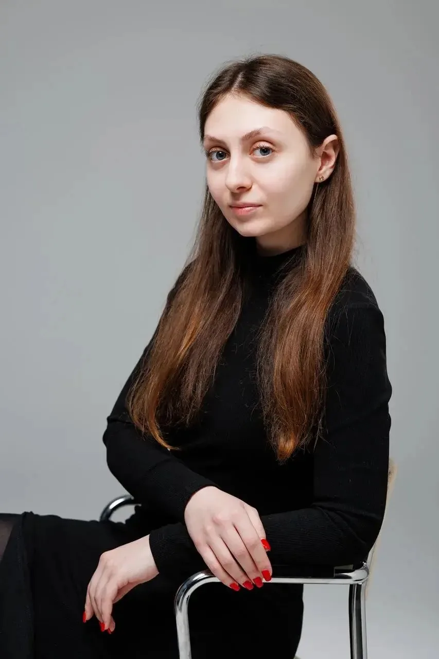 ОДИН ДЕНЬ ИЗ ЖИЗНИ СОВЕТНИКА по мнению учеников ИТШ   Марина Германовна Ишханян – советник директора