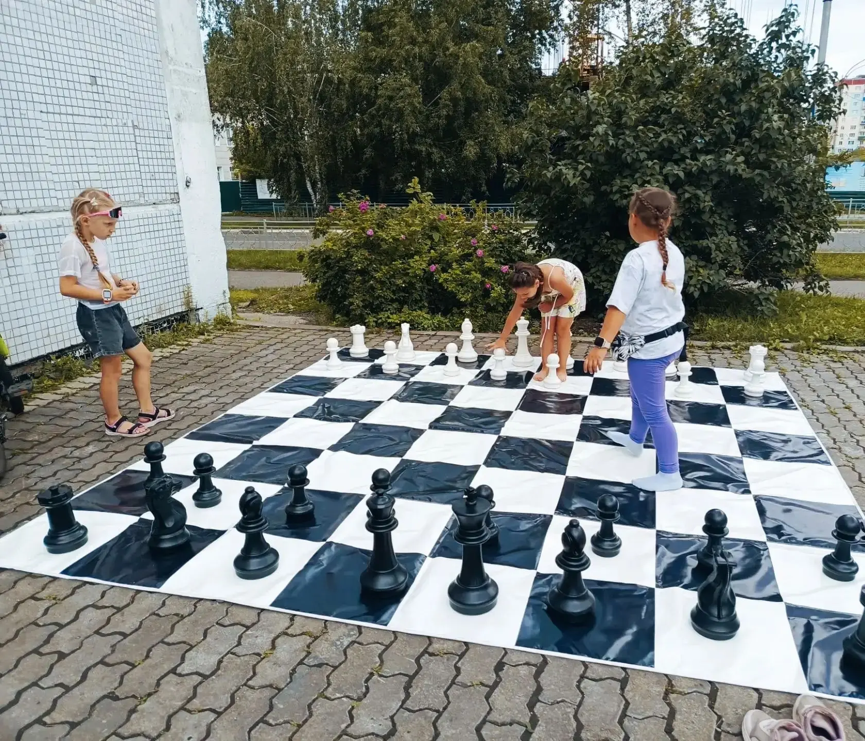 ♟️ Шахматы — это не скучно! Это драйв, логика и море эмоций! 🔥

На «Бульваре радости, творчества и 