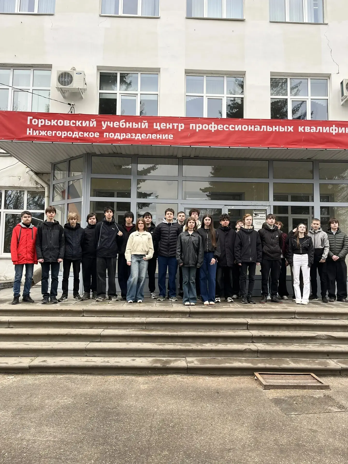 🚂  Всем привет! Хотим поделиться впечатлениями — наши каникулы прошли не зря!  10"А" класс вместе со
