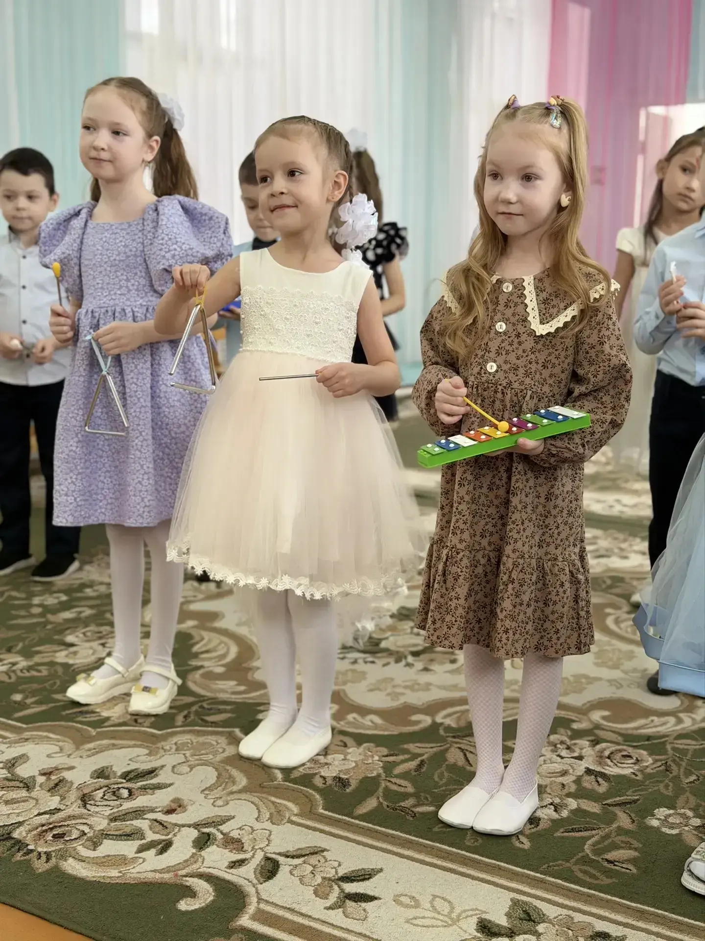 ￼⚘￼В подготовительной группе «Звёздочки» прошел трогательный утренник, посвященный Межд...