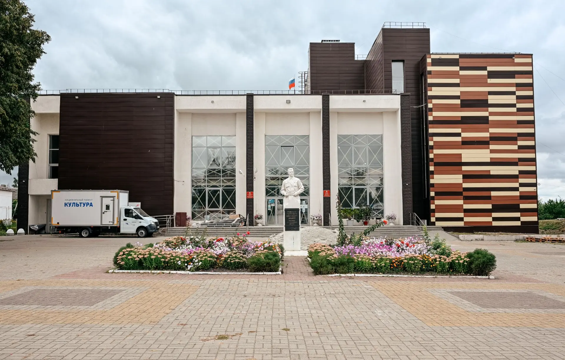 ⚡️ В регионе благодаря национальному проекту «Семья» проводят капитальный ремонт и моде...