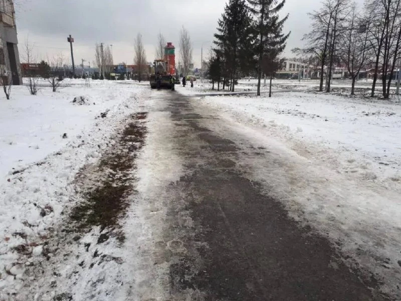 За травму на гололёде УК заплатит новосибирке