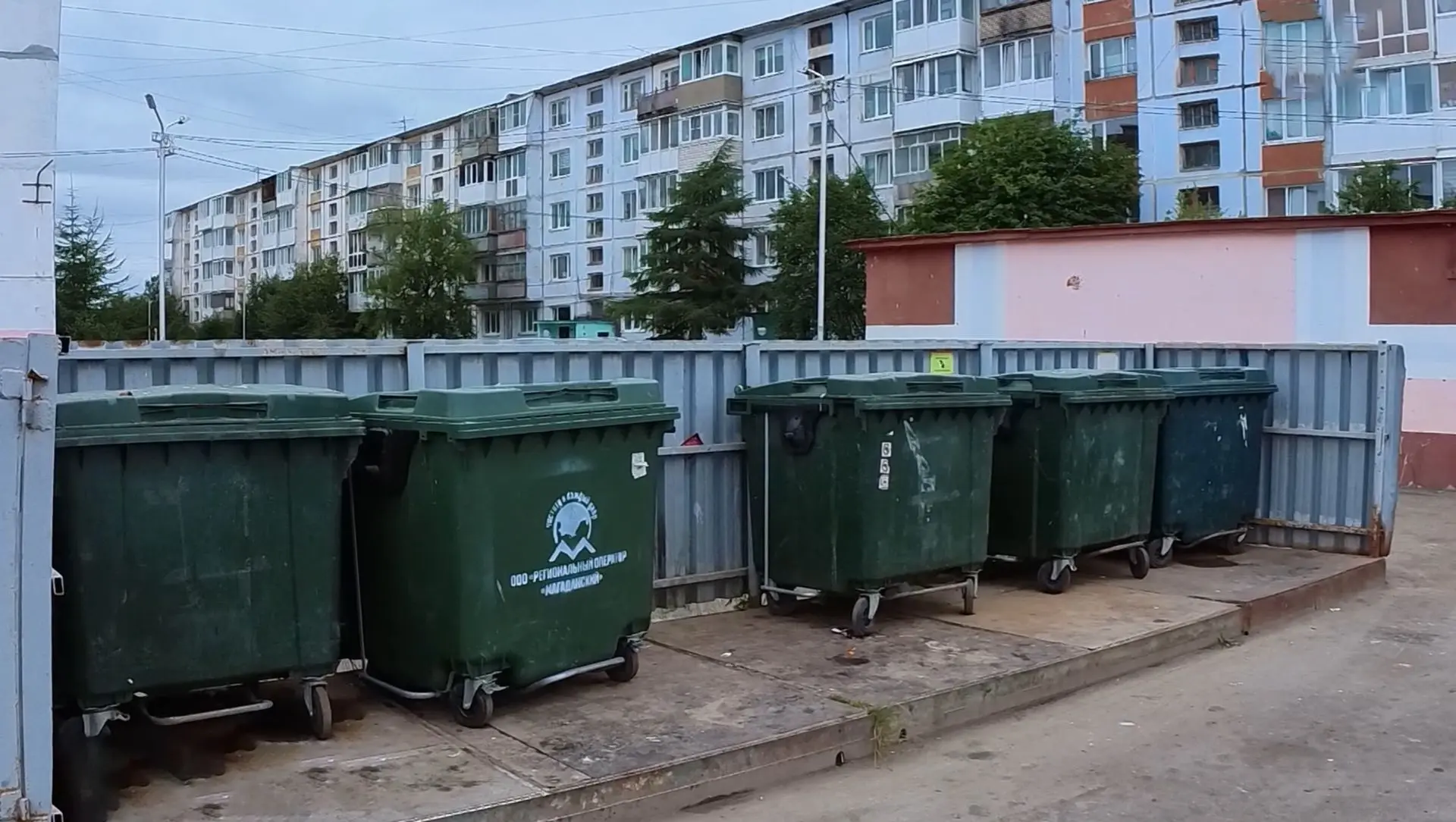 Городской эксперимент: контейнерные площадки планируют обустроить в некоторых дворах
 На смену мусор