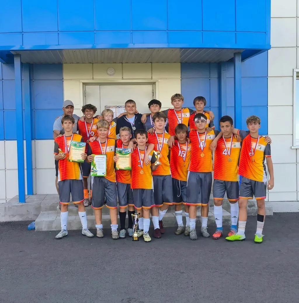 Новая форма — первые победы!⚽️🏆