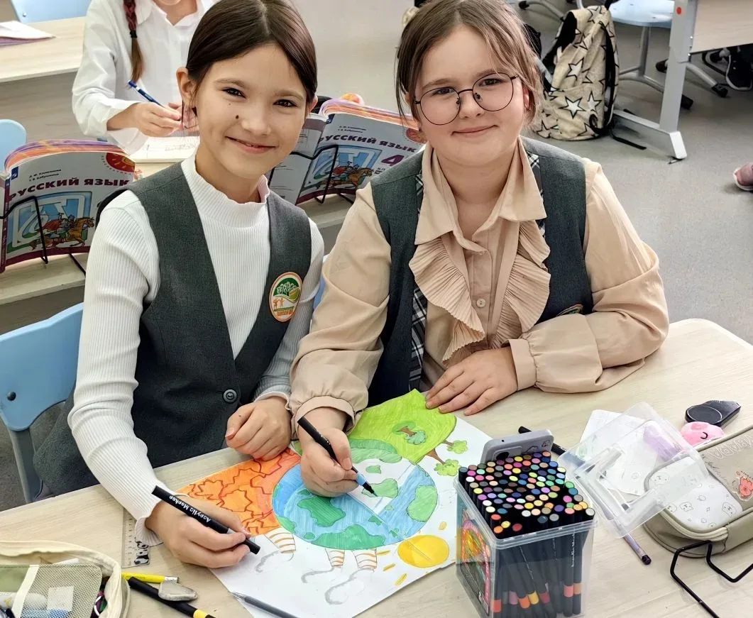 Целый вернисаж экологических плакатов!!!! Экомарафон "Зелёный билет "  продолжается и неравнодушные 