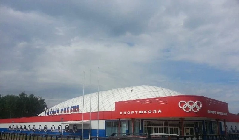 🏒 В Челнах ледовый дворец в ЗЯБе получит новую крышу вместо повреждённого купола

🏗 В Набережных Ч