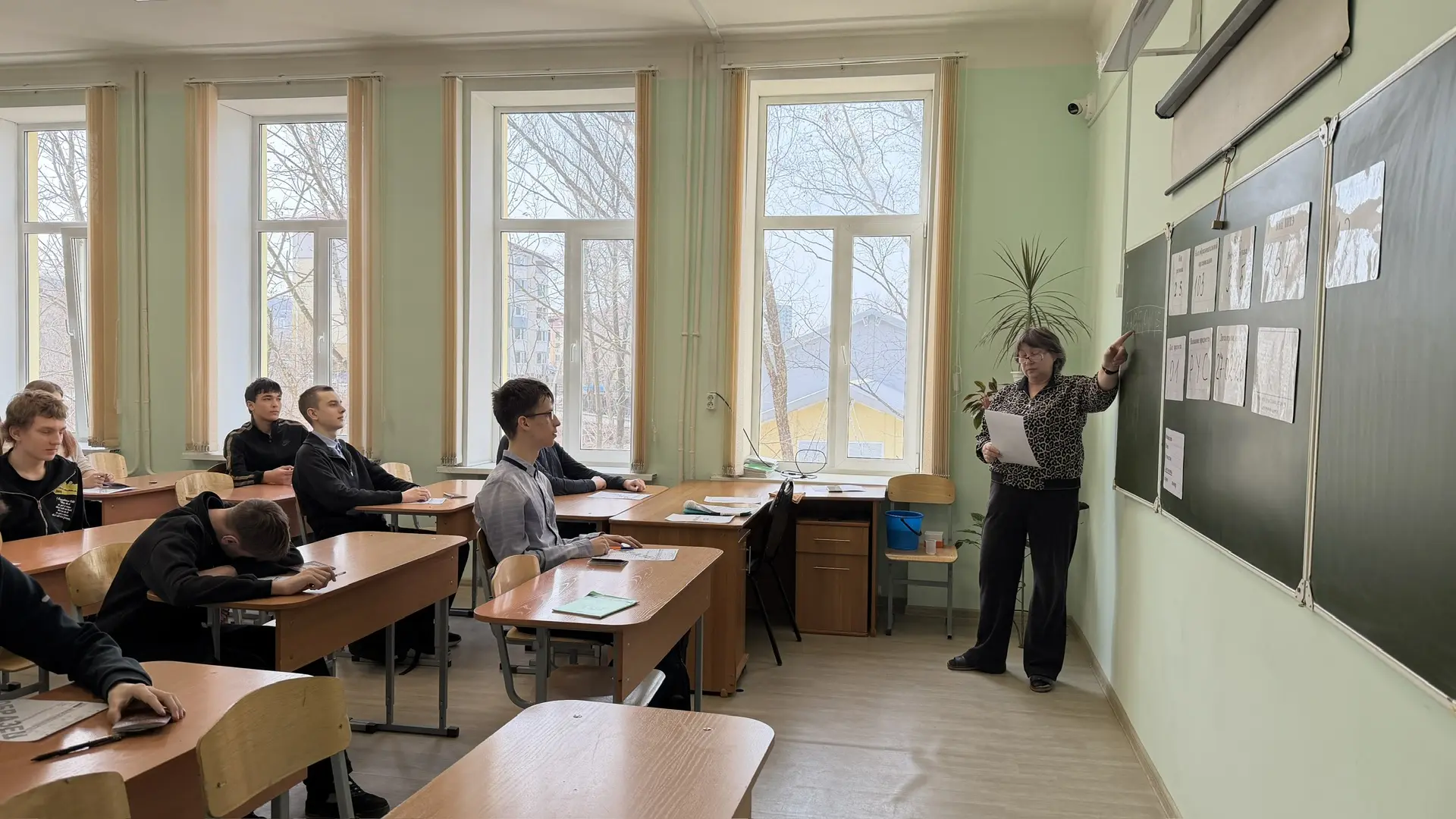 Сегодня в ППЭ №164 на базе школы № 17 прошло важное событие для будущих выпускников! 🏫  Наш пункт пр