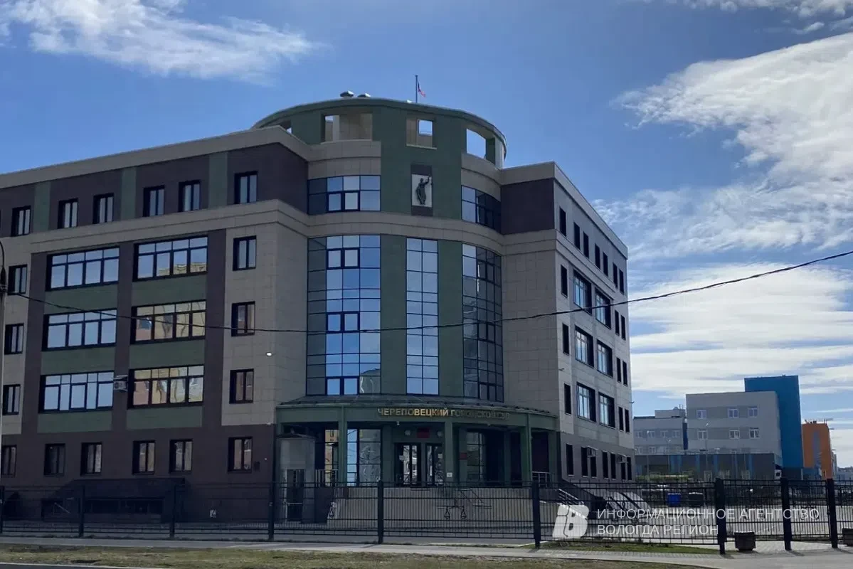 Череповчанка отсудила у стоматологии более 150 тысяч рублей.

Череповецкий городской суд частично уд