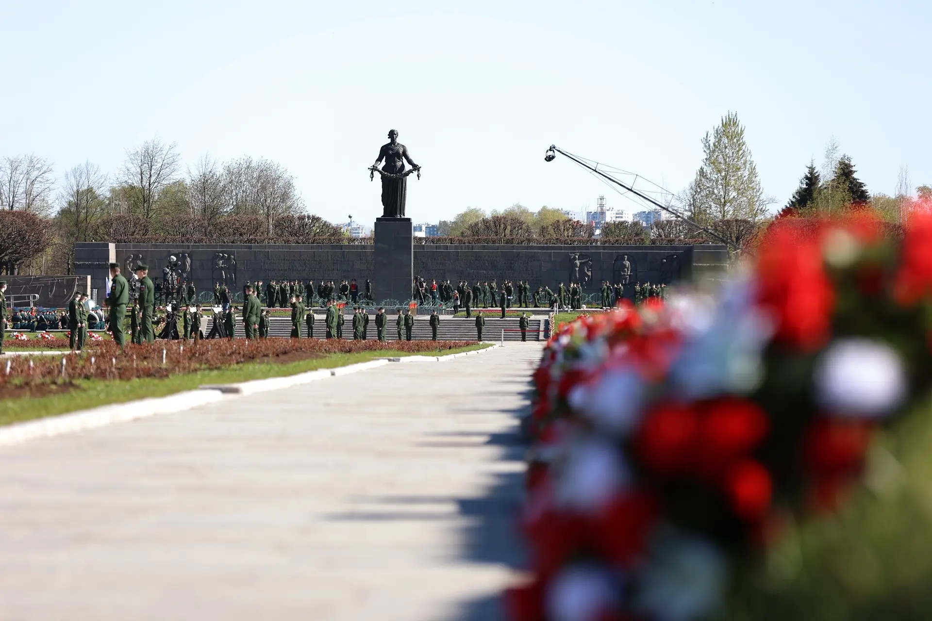 85 лет назад началась блокада Ленинграда. 872 дня осаждённый город боролся за жизнь, ст...