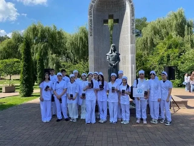 Студенты колледжа приняли участие в городской молодёжной акции «Мы помним!»