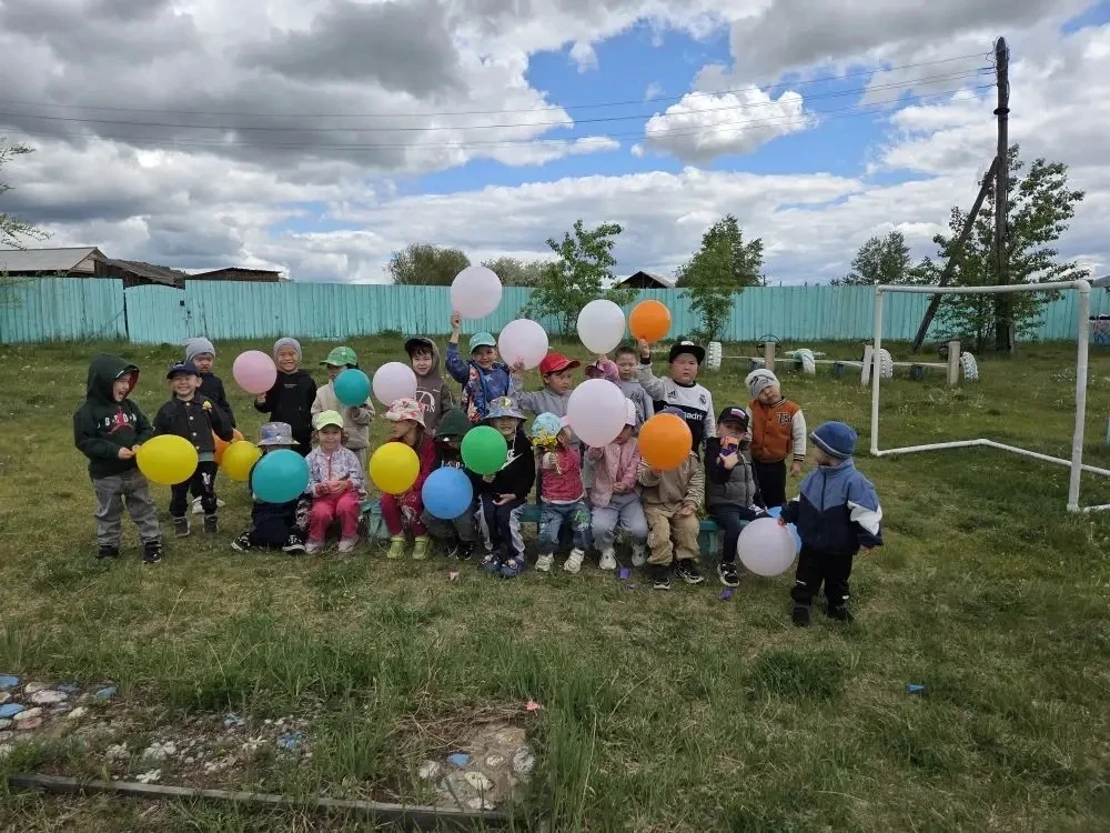 ☀️ Первый день лета начался с волшебства!

В нашем детском саду царила особая магия — магия счастлив