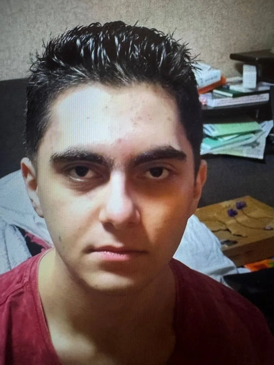 ❗️Во Владикавказе разыскивают пропавшего 25-летнего Гора Асланяна  19 апреля 2026 года Гор Асланян у