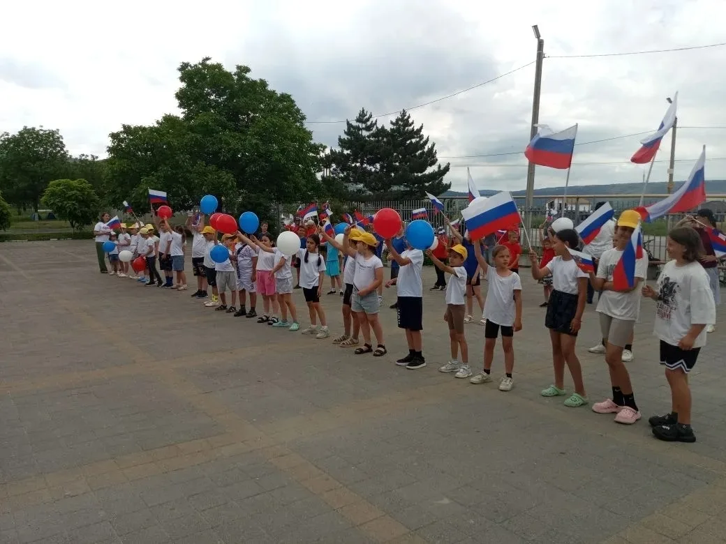 ДЕНЬ РОССИИ
Сегодня мы отмечаем великий праздник — День России! 🇷🇺 🎉
В честь этого дня в казачьей