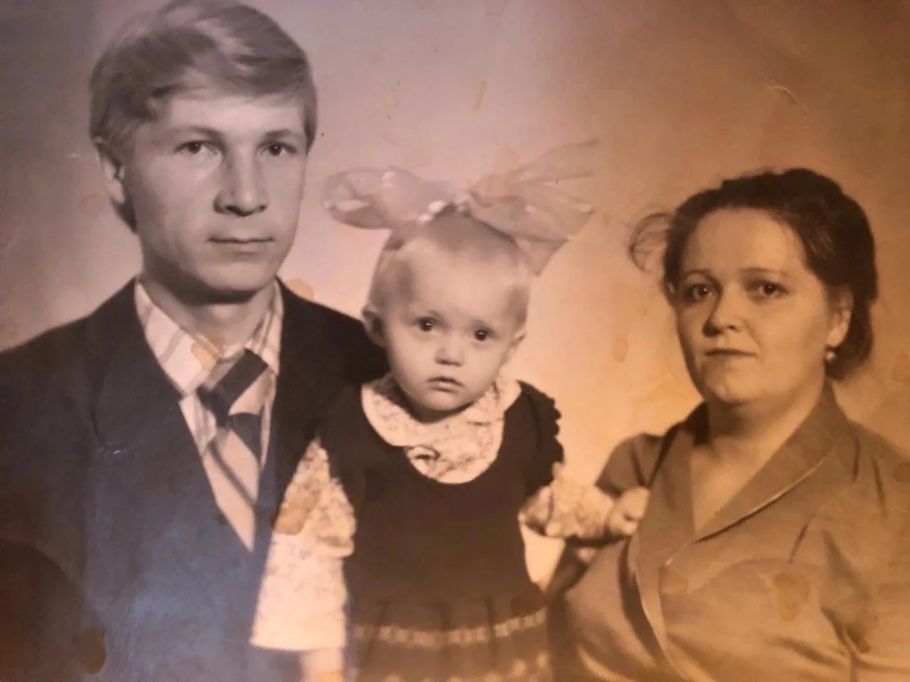 «Сегодня исполнилось четыре года, как ушел наш самый дорогой человек — наш папа, Кочешк...