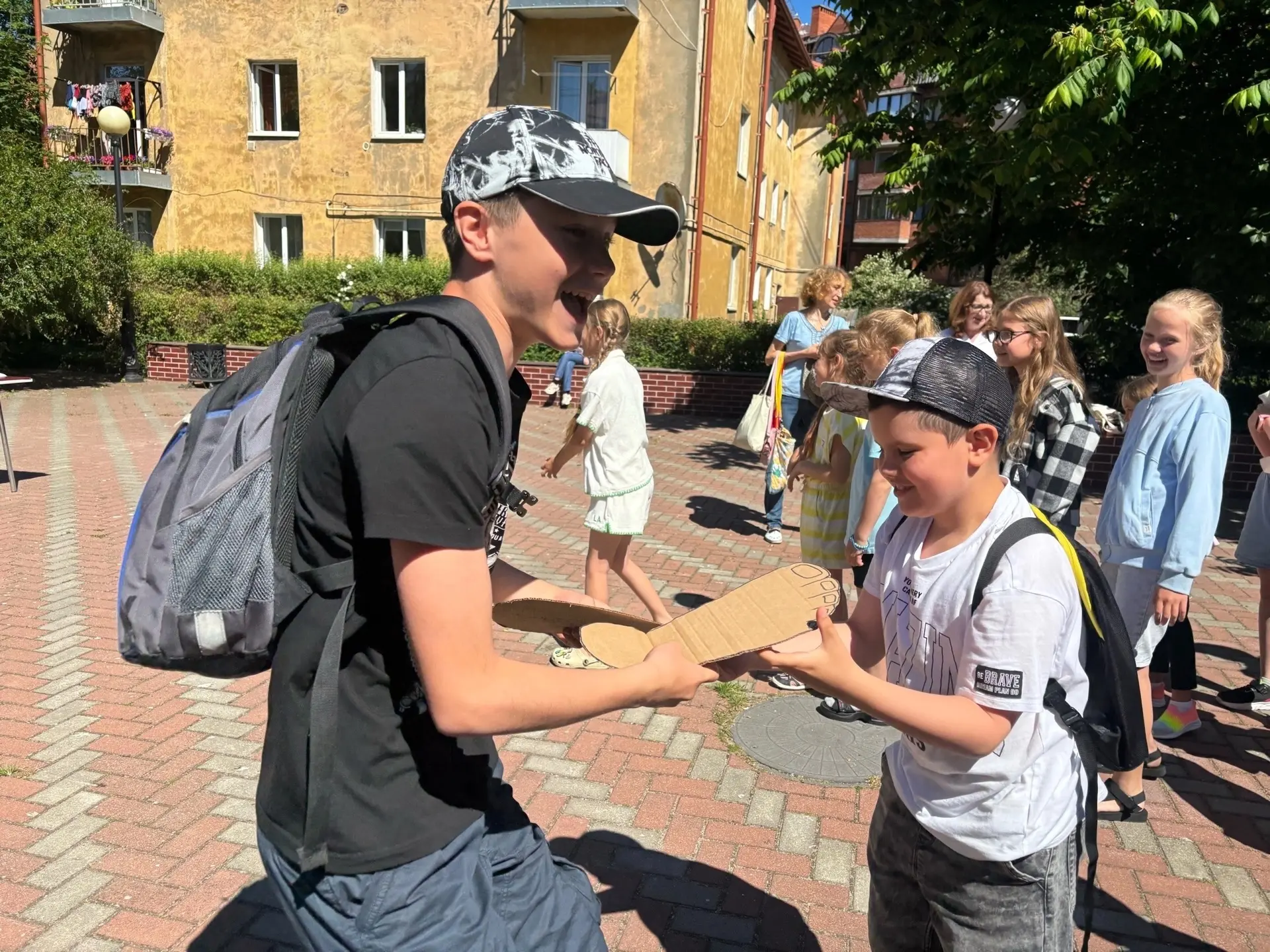 Лира» 🏕️

Сегодня в лагере «Лира» состоялось долгожданное и очень трогательное событие – торжествен