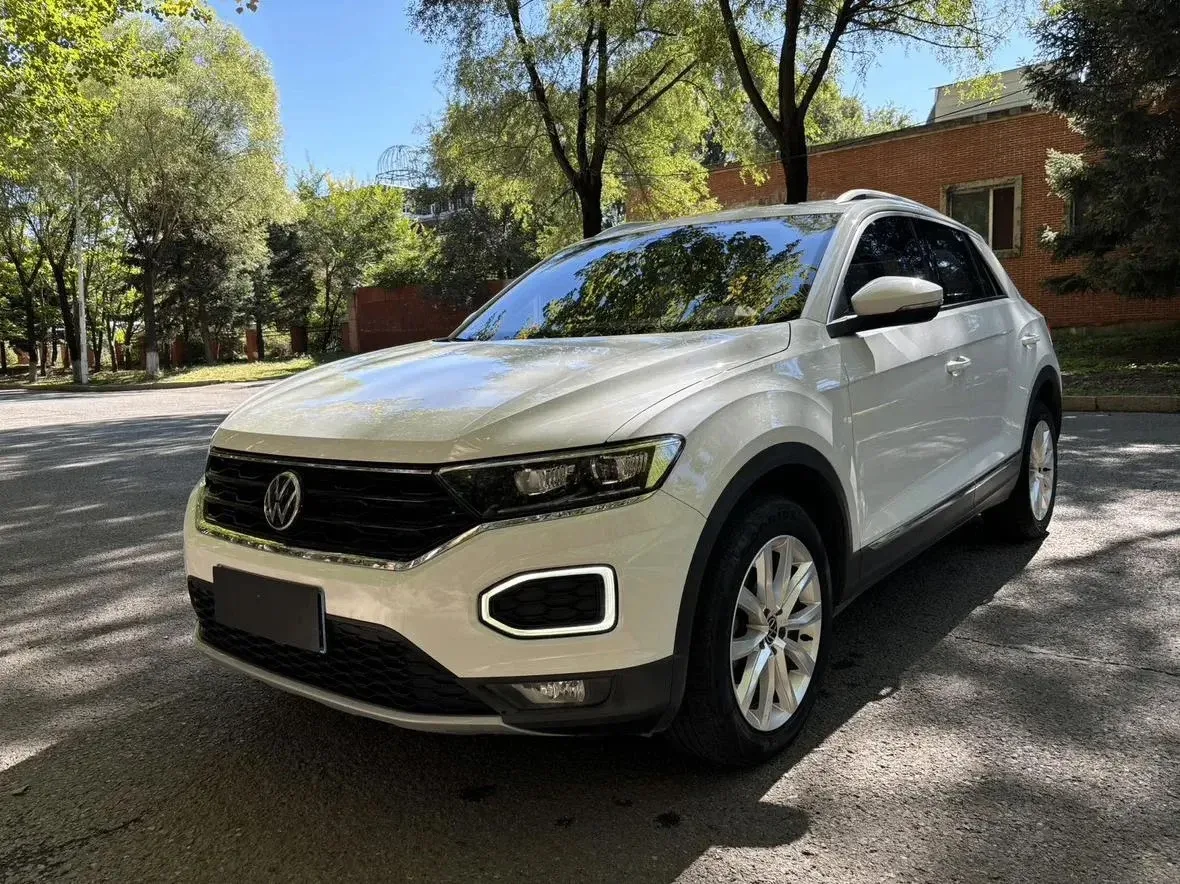 Доступен к заказу —> Volkswagen T-Roc