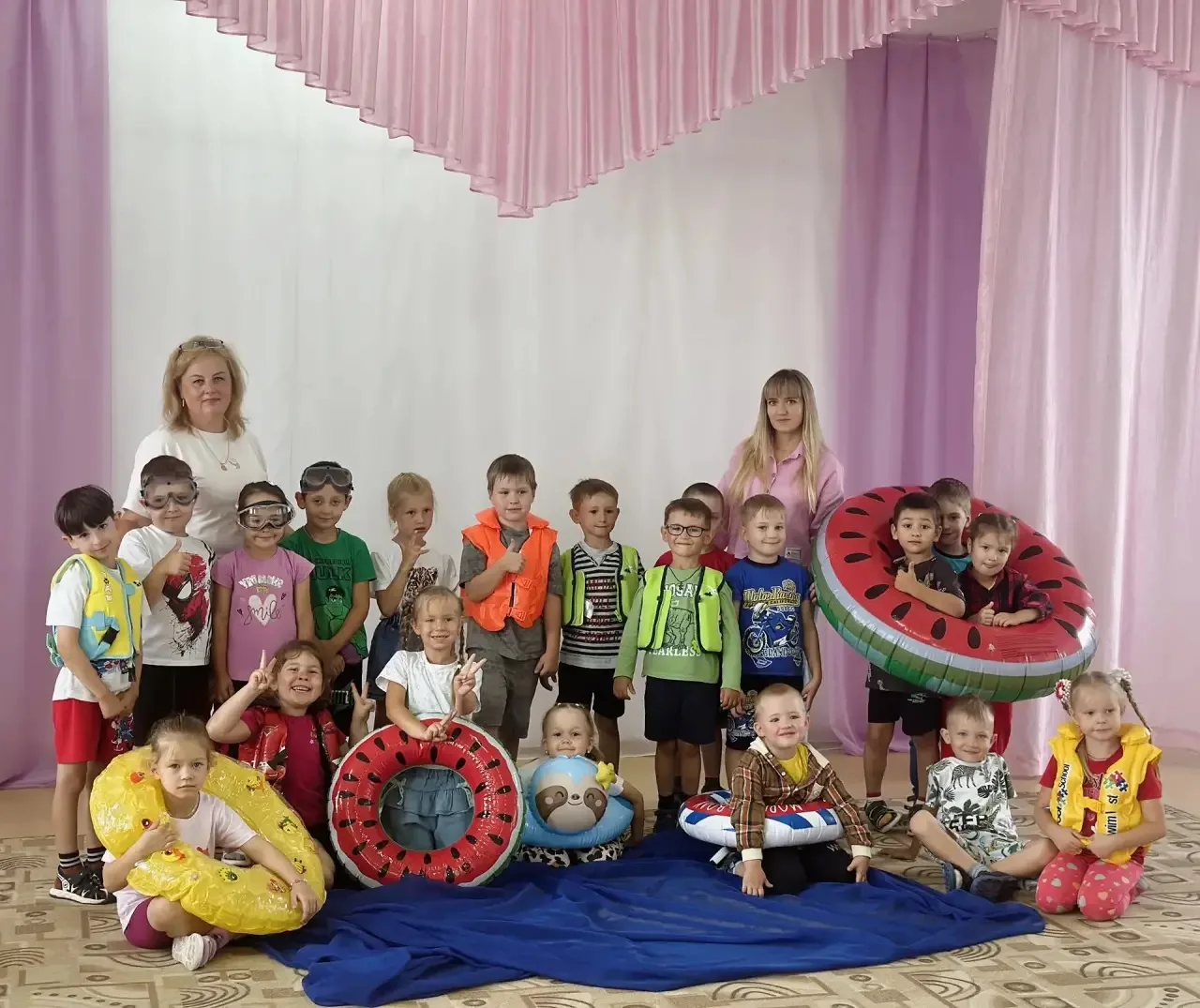 #ШколаЮныхСпасателей

      В нашем детском саду прошло познавательно-игровое мероприятие, посвящённ