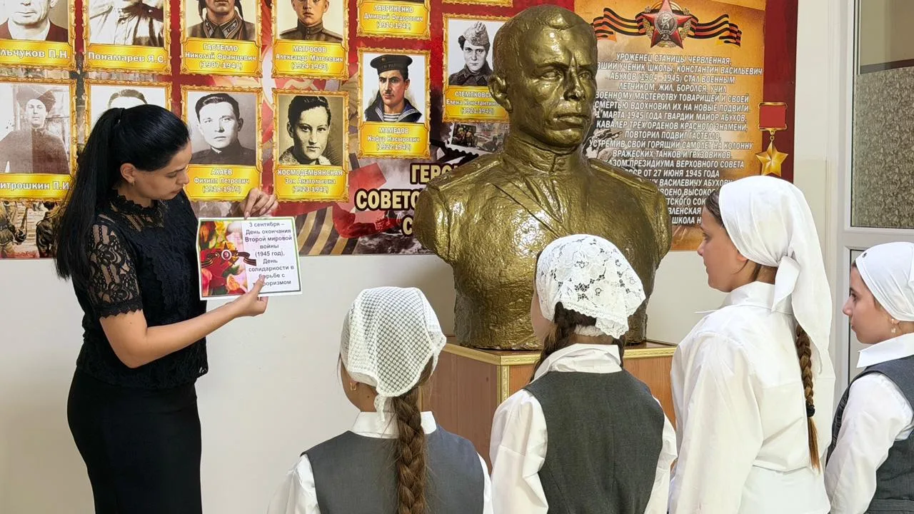 Сегодня наши ученики совершили особенное погружение в прошлое, посетив музейный урок, п...