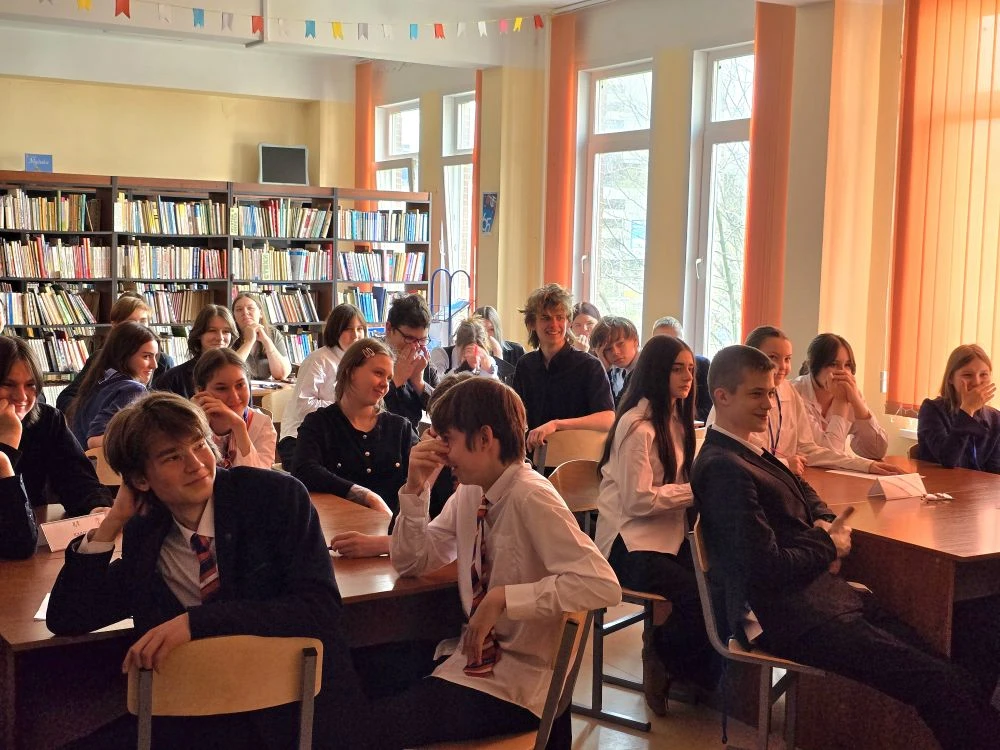 🔺️15 апреля специалисты отдела социально-психологической поддержки Дома молодёжи Приморского района 