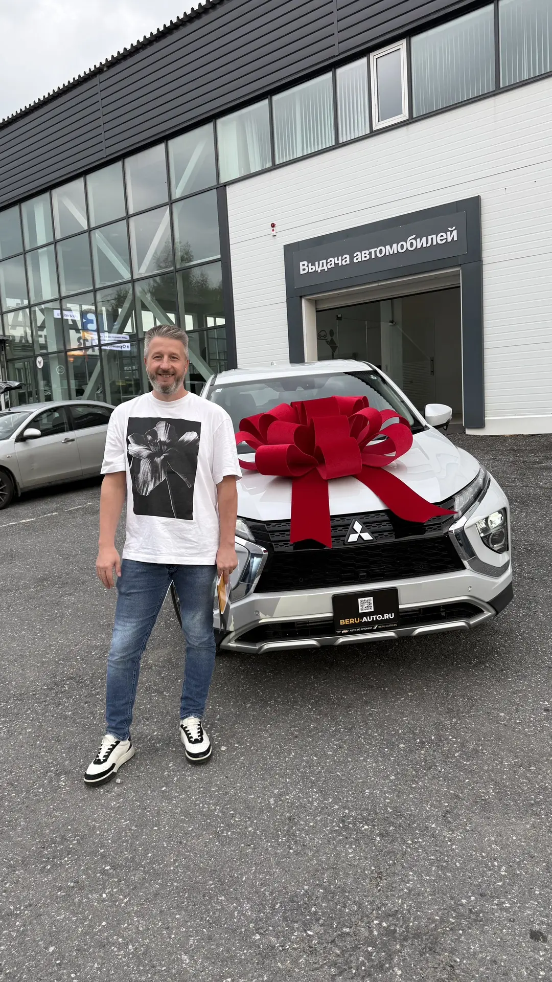 MITSUBISHI ECLIPSE CROSS - авто из Японии в состоянии нового и пробегом всего 7 000 км ...