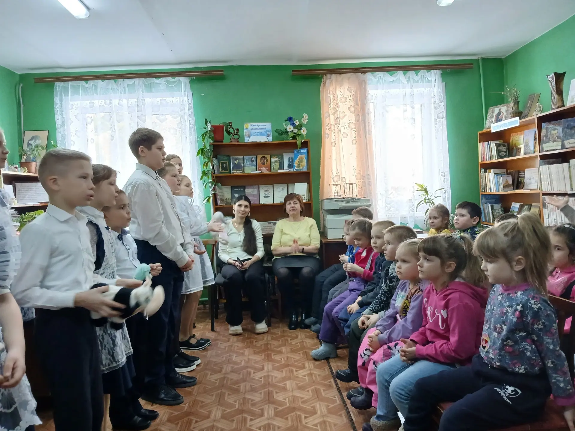 27 марта в рамках Всемирного дня театра и недели детской книги в Мирнинской городской б...