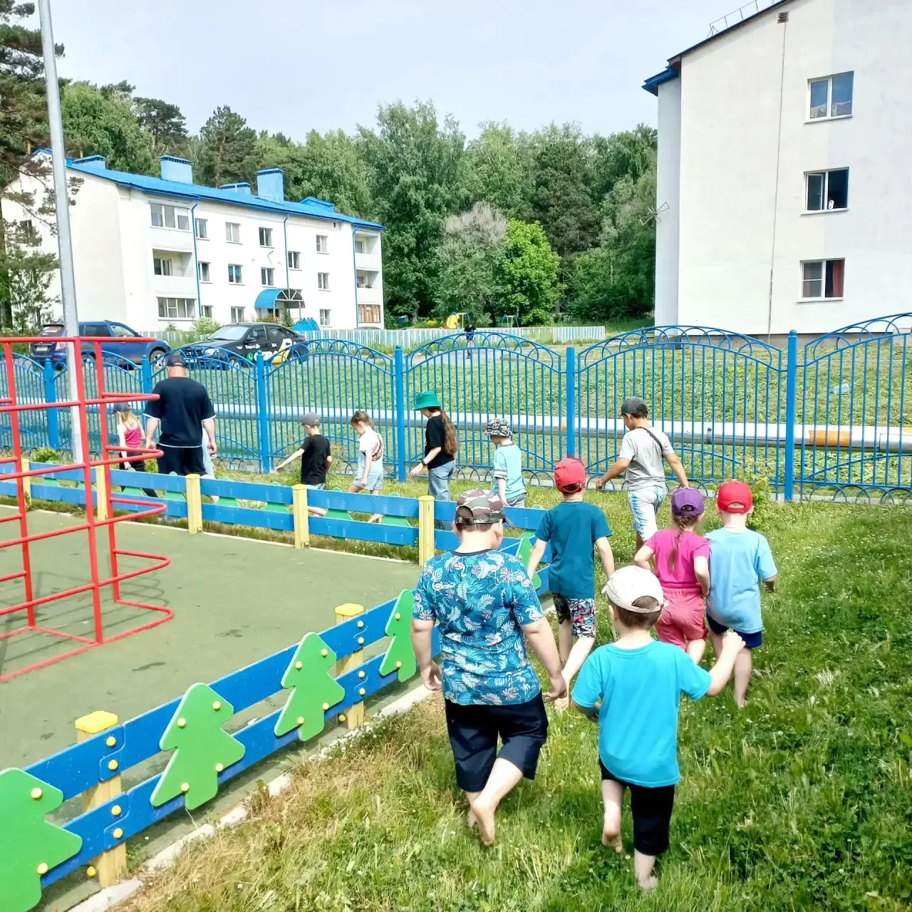 🧃🌿 Лагерь «Орлята в команде первых» — это не только веселье, но и забота о здоровье!

В нашей школ